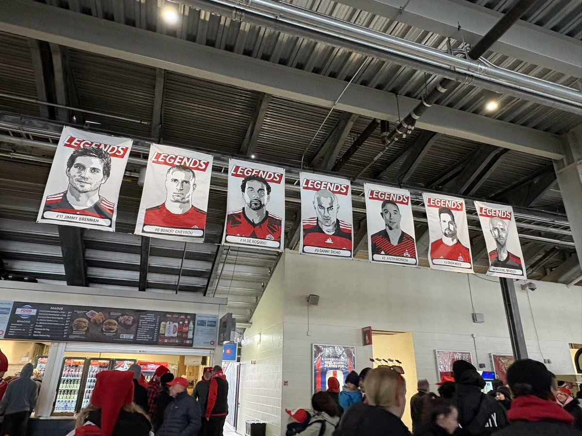 Smarties (LeafLady) tweet media