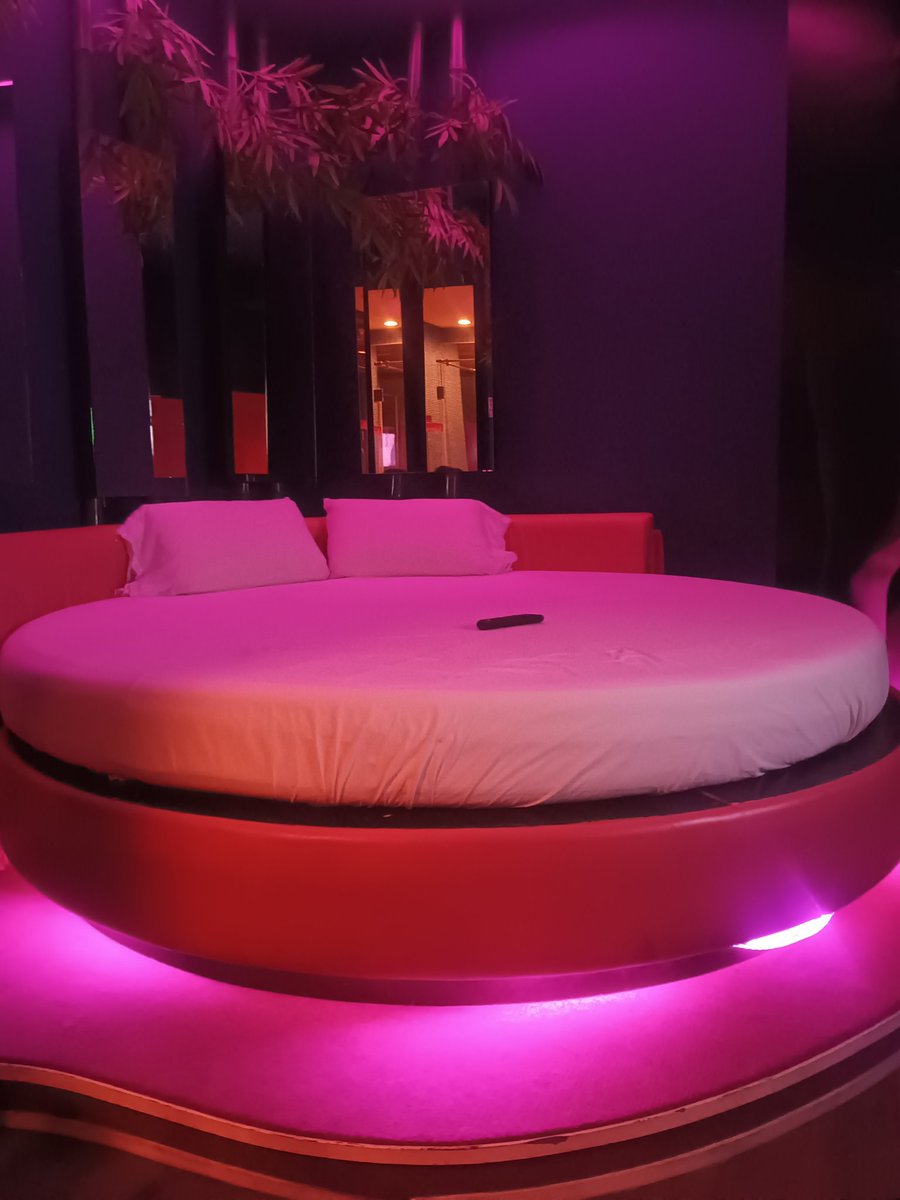 Yo ตัวผอม tweet media