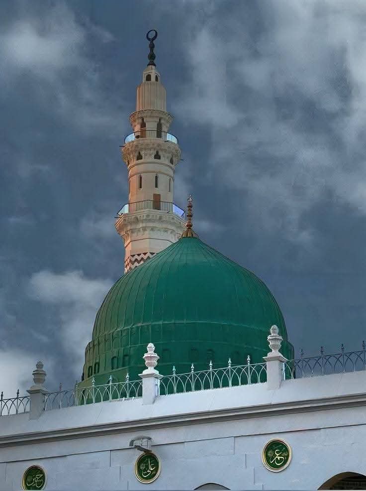 حَرَمَيْنُ الشَّرِيفَيْن tweet media