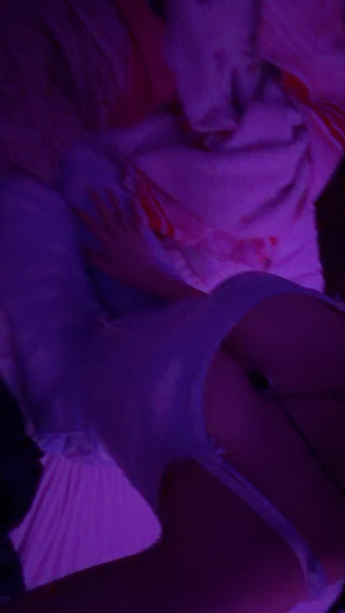 - ̗̀✮ star ‧ tweet media