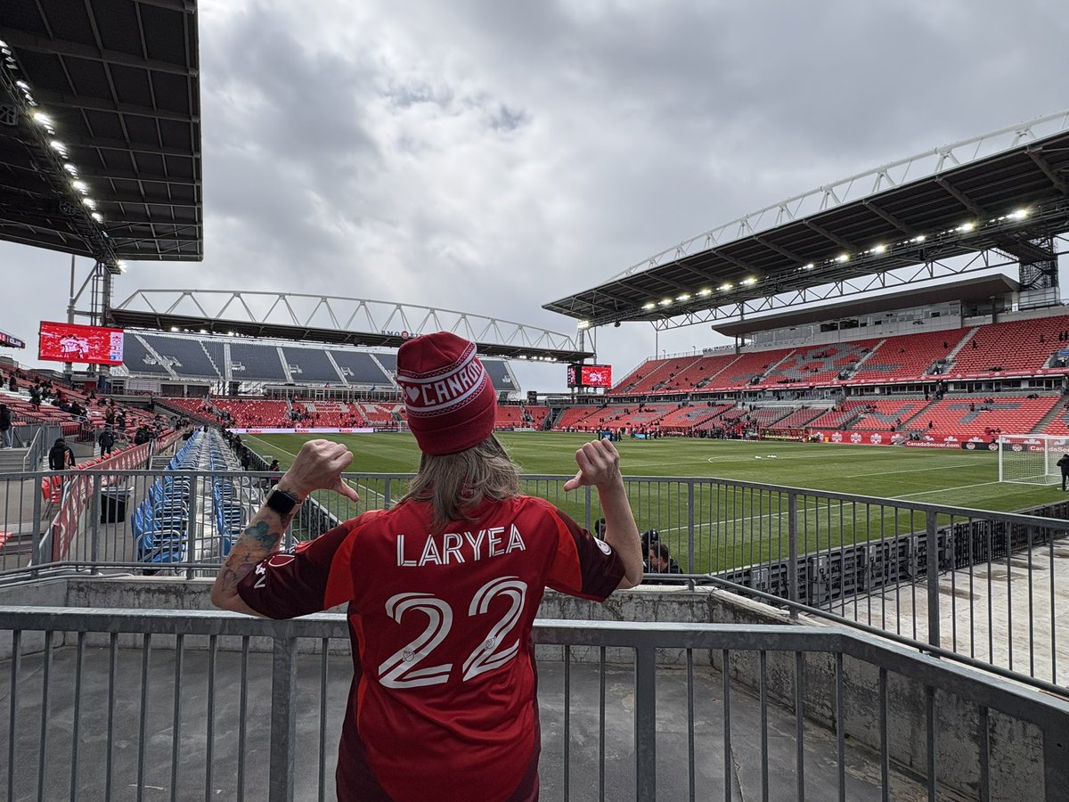 Smarties (LeafLady) tweet media