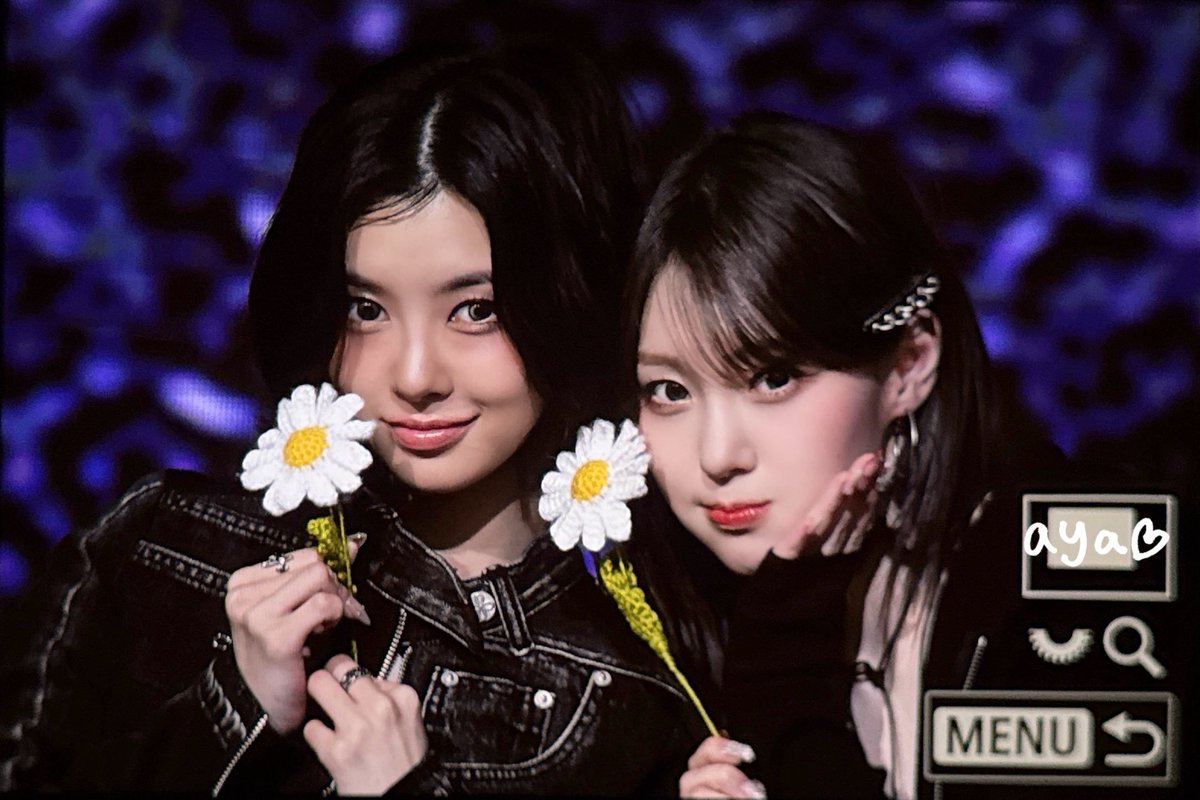 zinebAmira11's tweet photo. #Kep1er #케플러 #김채현 #김다연 #채다즈 #CHAEHYUN #DAYEON 
#CHAEDA

🐯🐿️🖤🖤
chaeda

chaeda ships so pretty!! 🌼🌼😭💕

KILLA (Face the other me)

✍️MUSICPLANT Fansign and Video Call Event and photo 📸 https://t.co/rDajTNFE4F