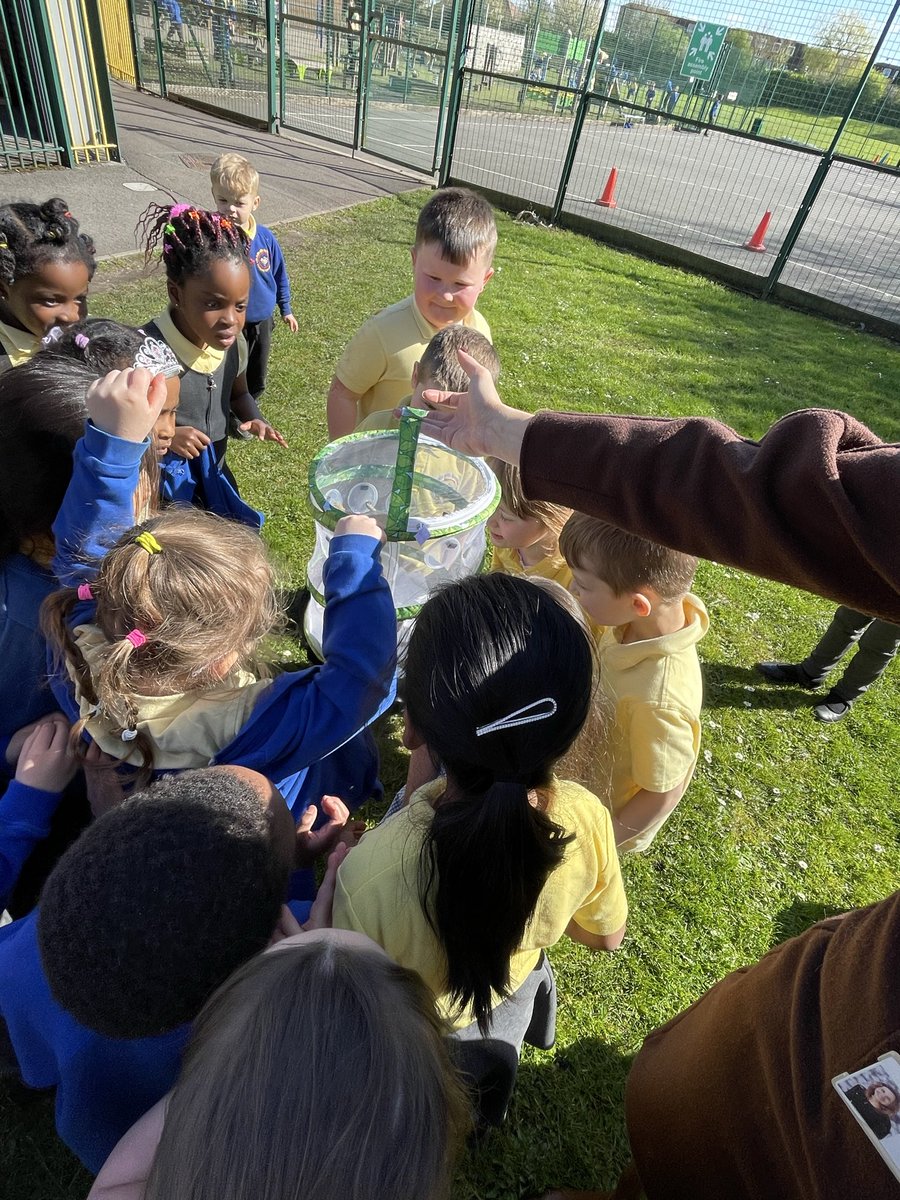 Miss Sharples tweet media