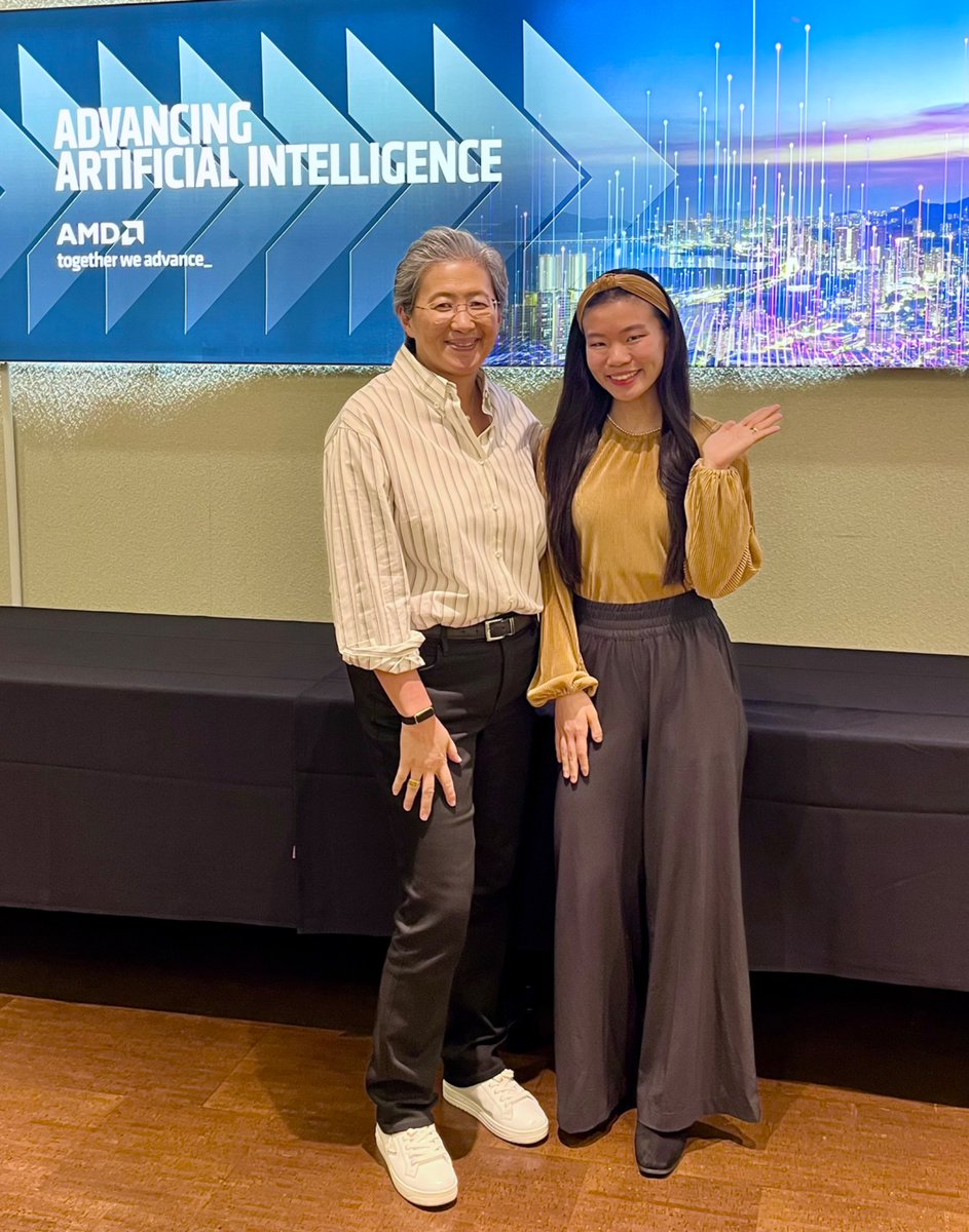 Sharon Zhou tweet media