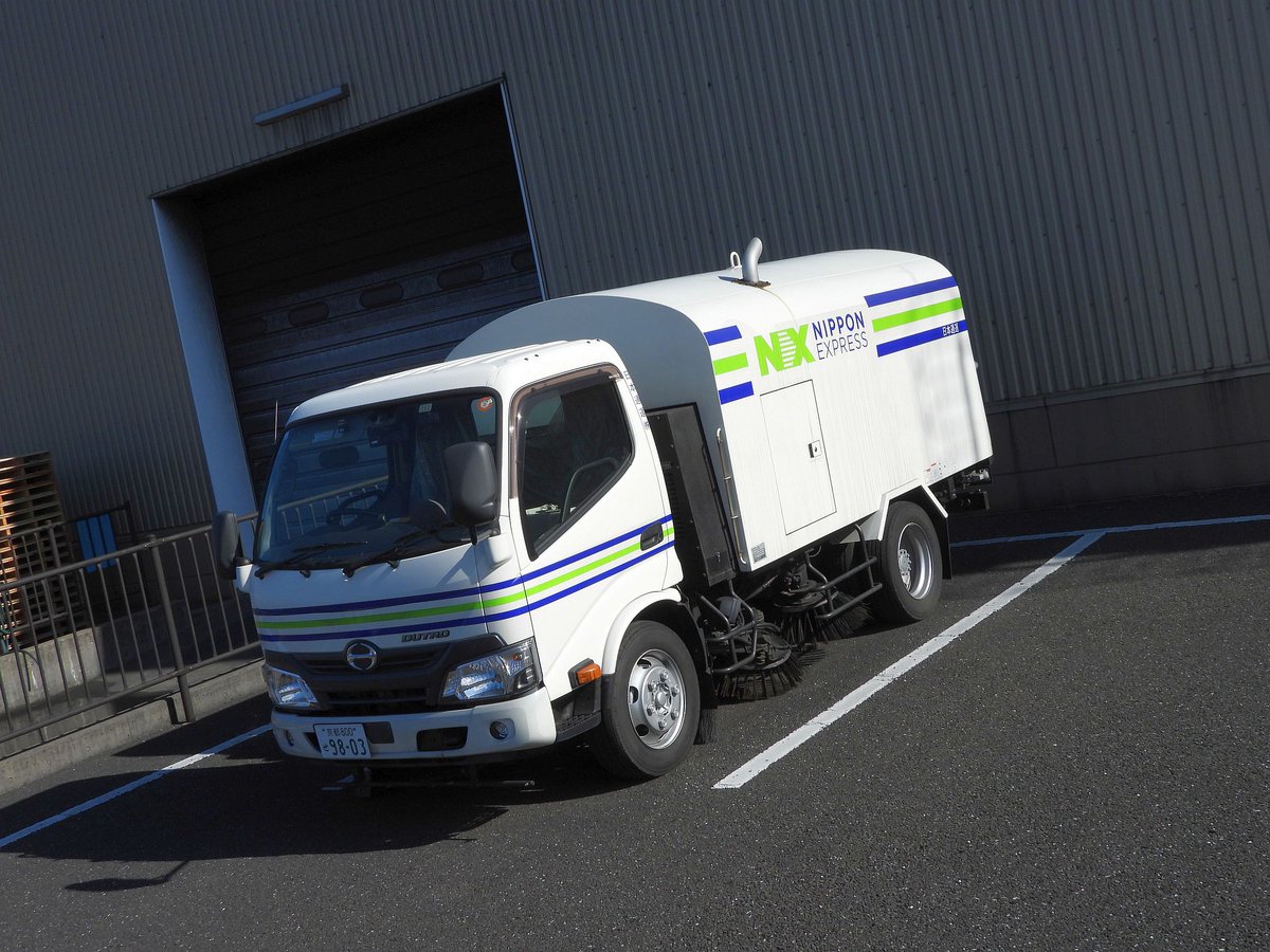 はたらく機械の会 tweet media