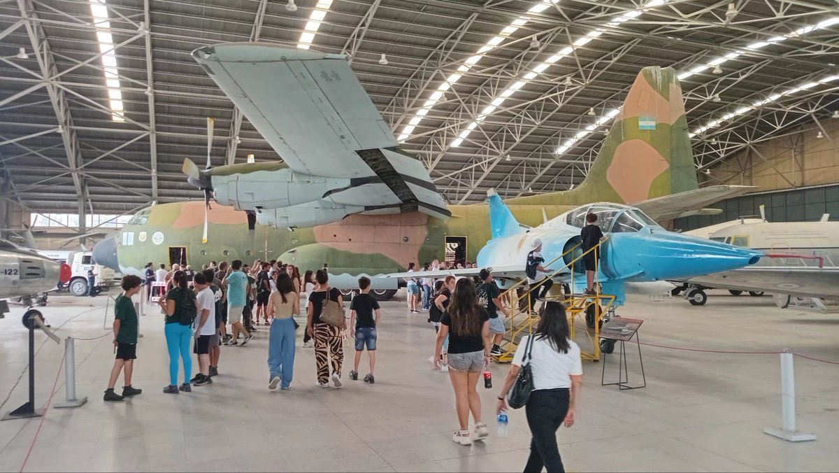 Gonza*____ tweet media