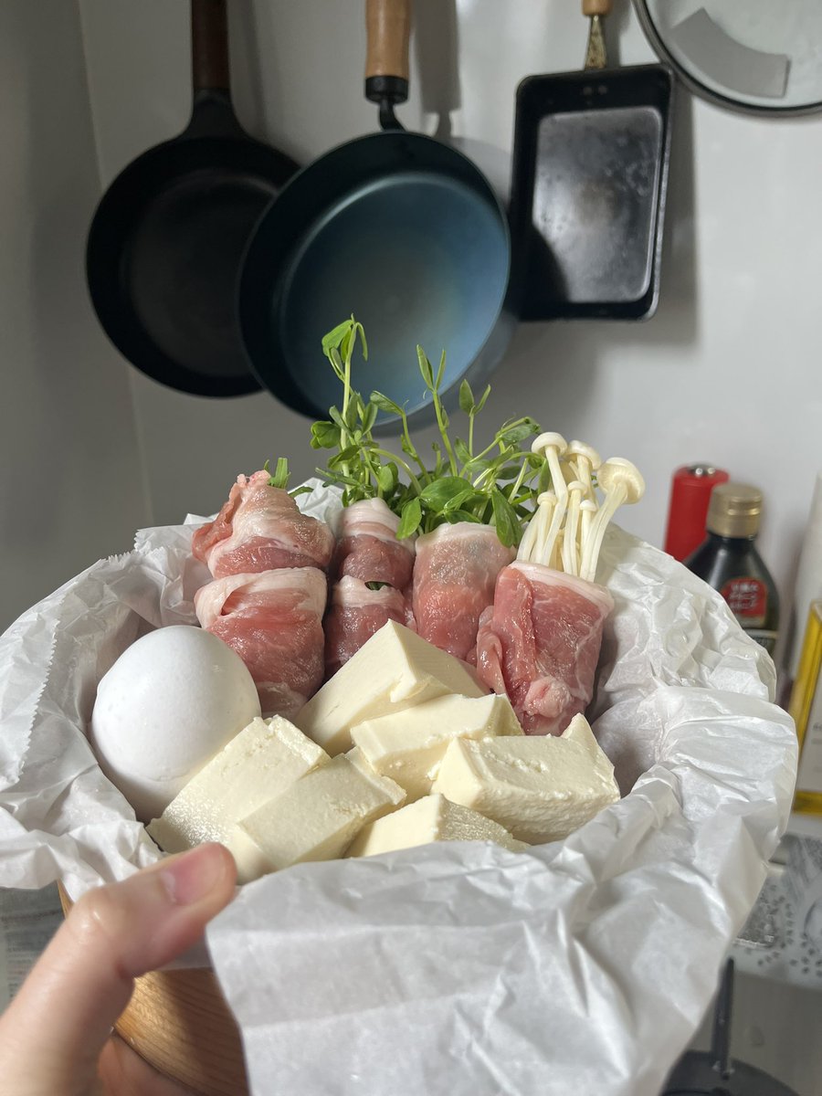  ︎︎ tweet media