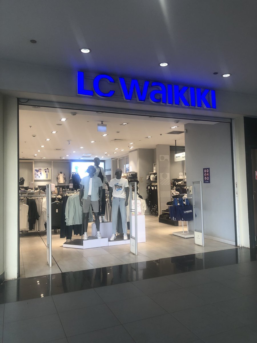 Valee 🔫 tweet media