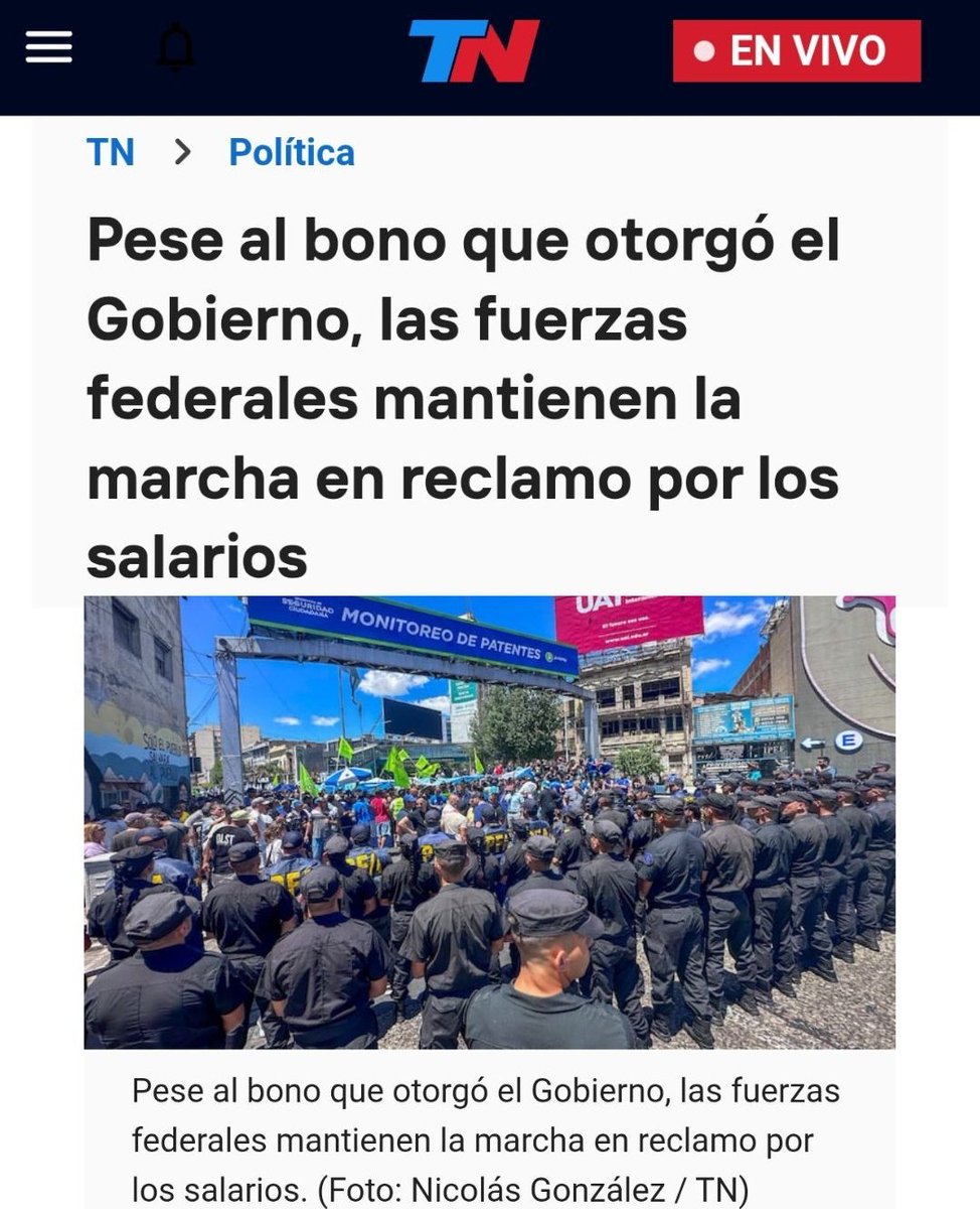 Las cinco fuerzas federales de seguridad protestan hoy en el Edificio Centinela. Milei no les aumenta a docentes, jubilados y discapacitados porque los desprecia. Pero a los que se supone que bancan también los patean en el piso. El gobierno está perdido y fundido.