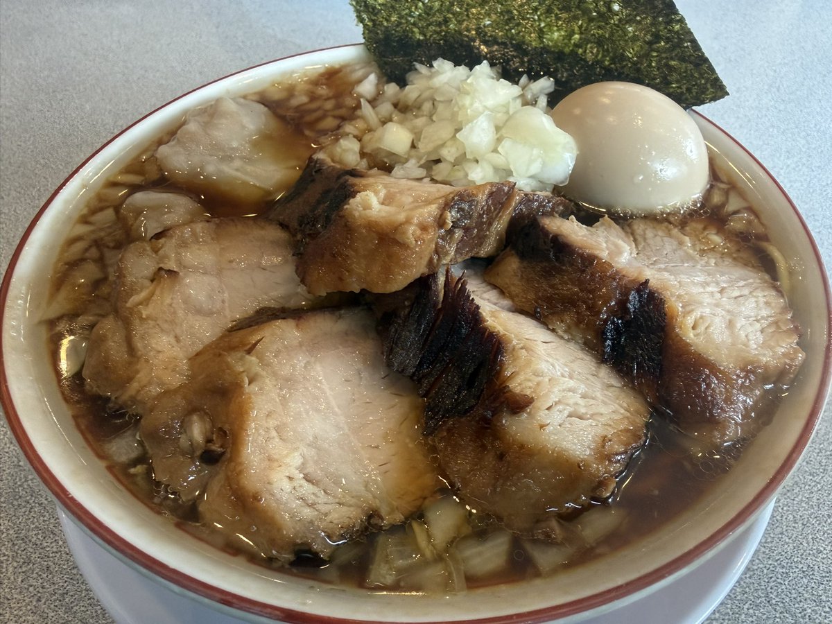 こんばんは。 明日3日（金）も通常営業です。 テイクアウトのラーメン