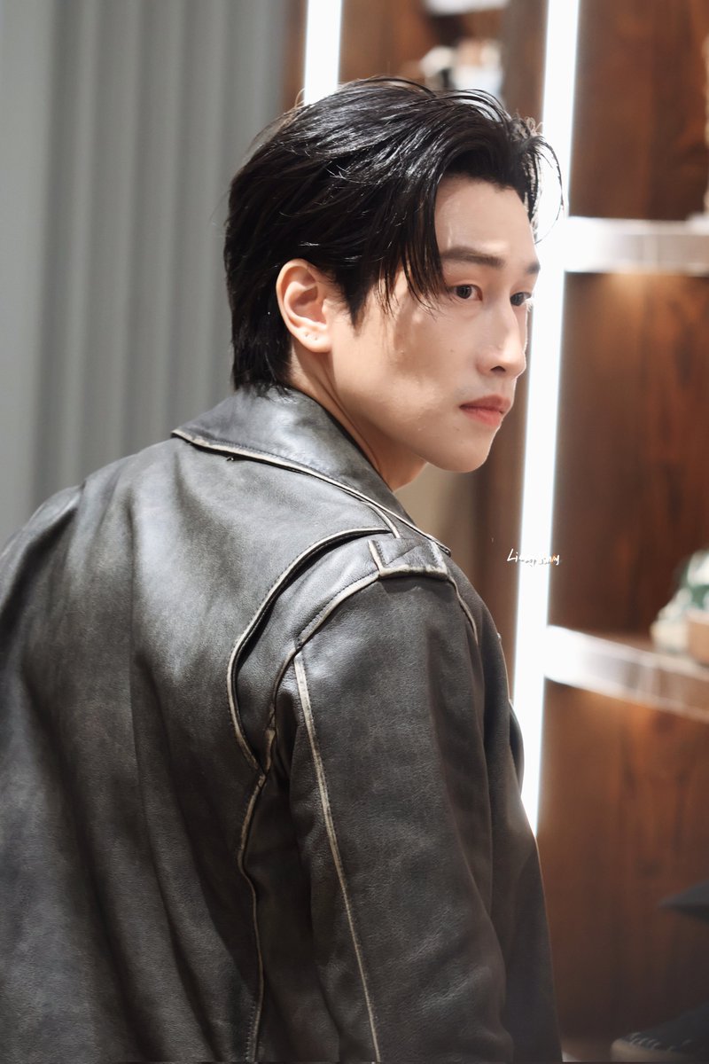 Liang_sssuny tweet media