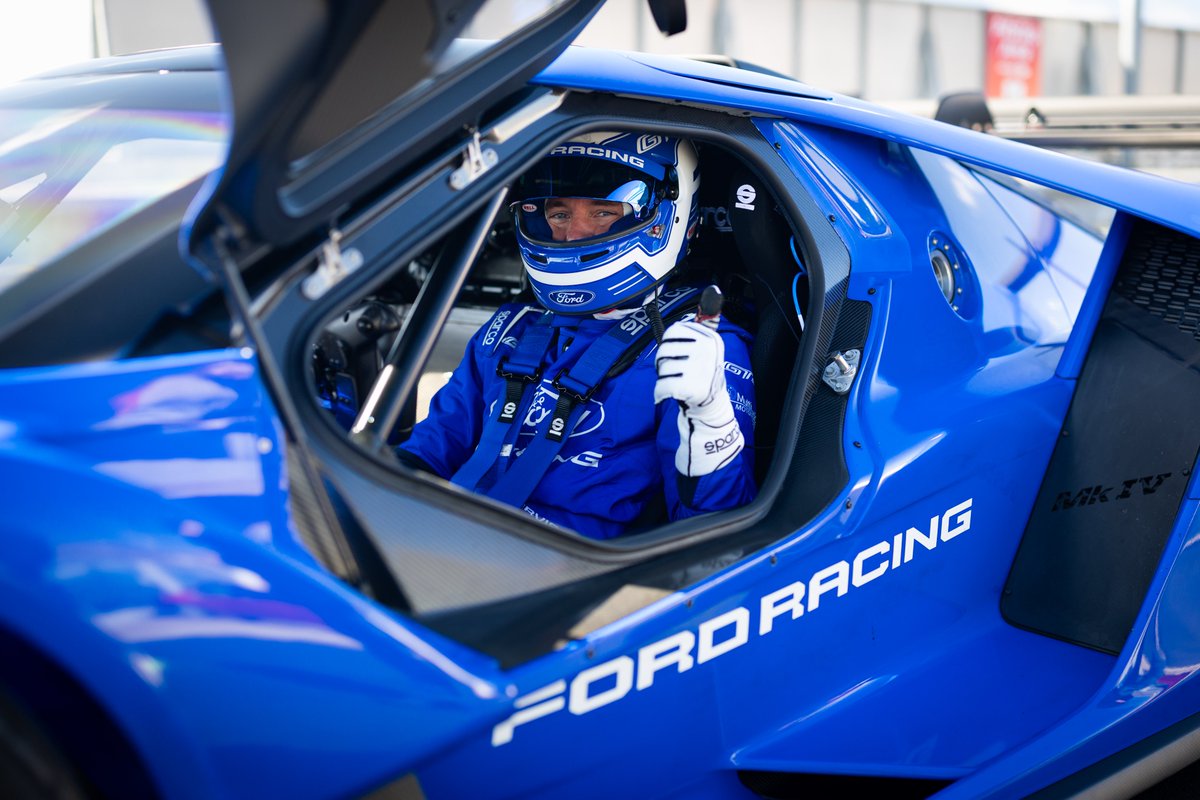 Jim Farley tweet media