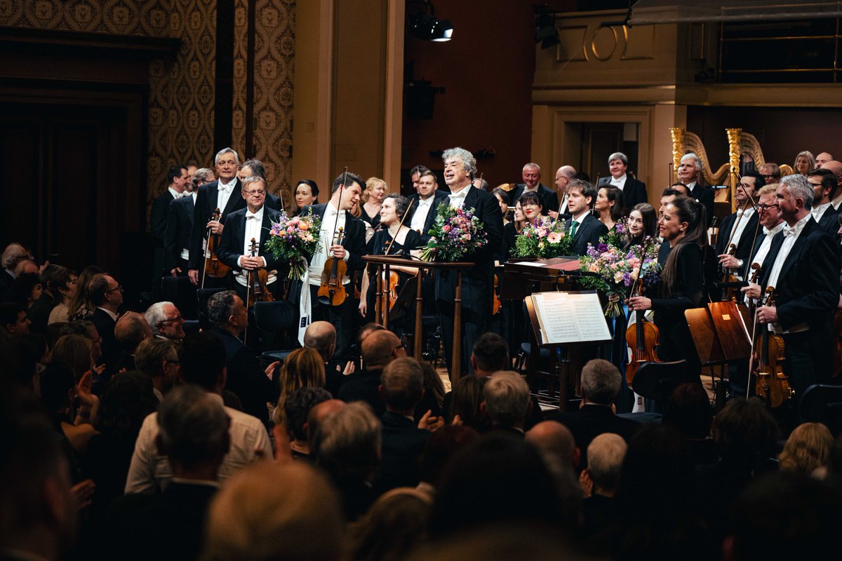 Czech Philharmonic tweet media