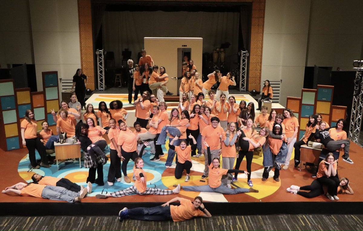 Roger Bacon Drama Guild tweet media