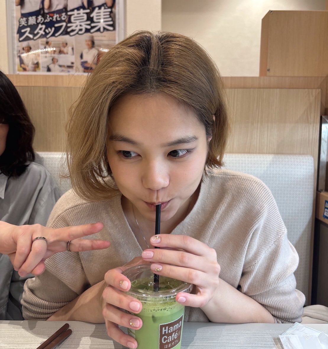 板花とーや tweet media