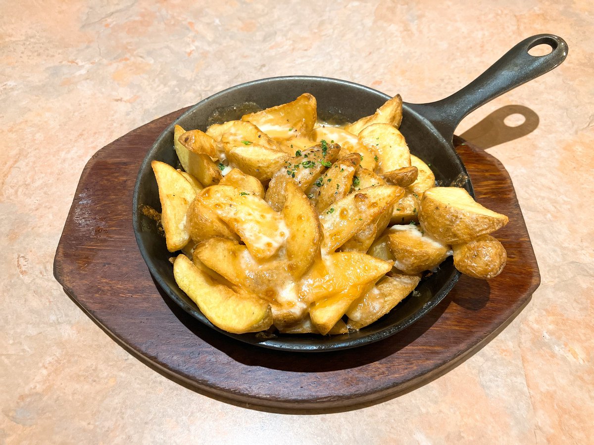 まつり tweet media