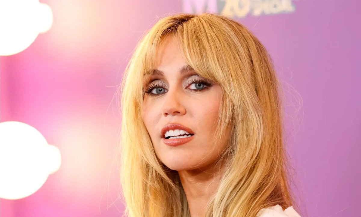 EXA Victoria 94.5 FM tweet media