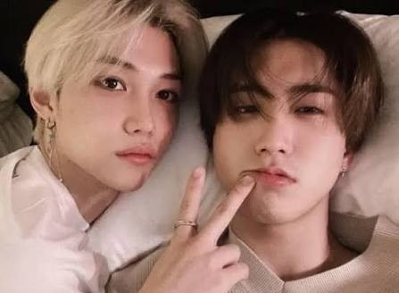 l_uwu_ke's tweet photo. 🐿️🐥 incest, cheating, light dubcon

from the days of matching outfits in their two-seated stroller to adults who do everything together, jsng and flx have always been the perfect stereotype of twins. though they may not look alike, their matching sunshine personalities are more+ https://t.co/HjvdNDElLS