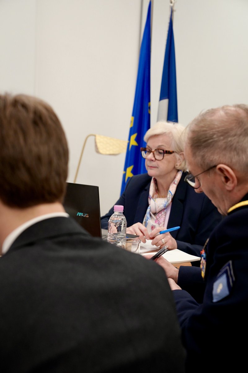 Catherine Vautrin tweet media