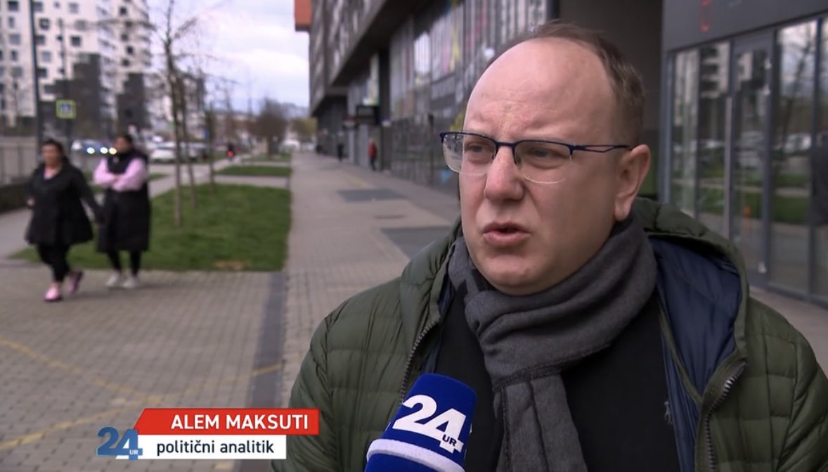 BojanPožar tweet media