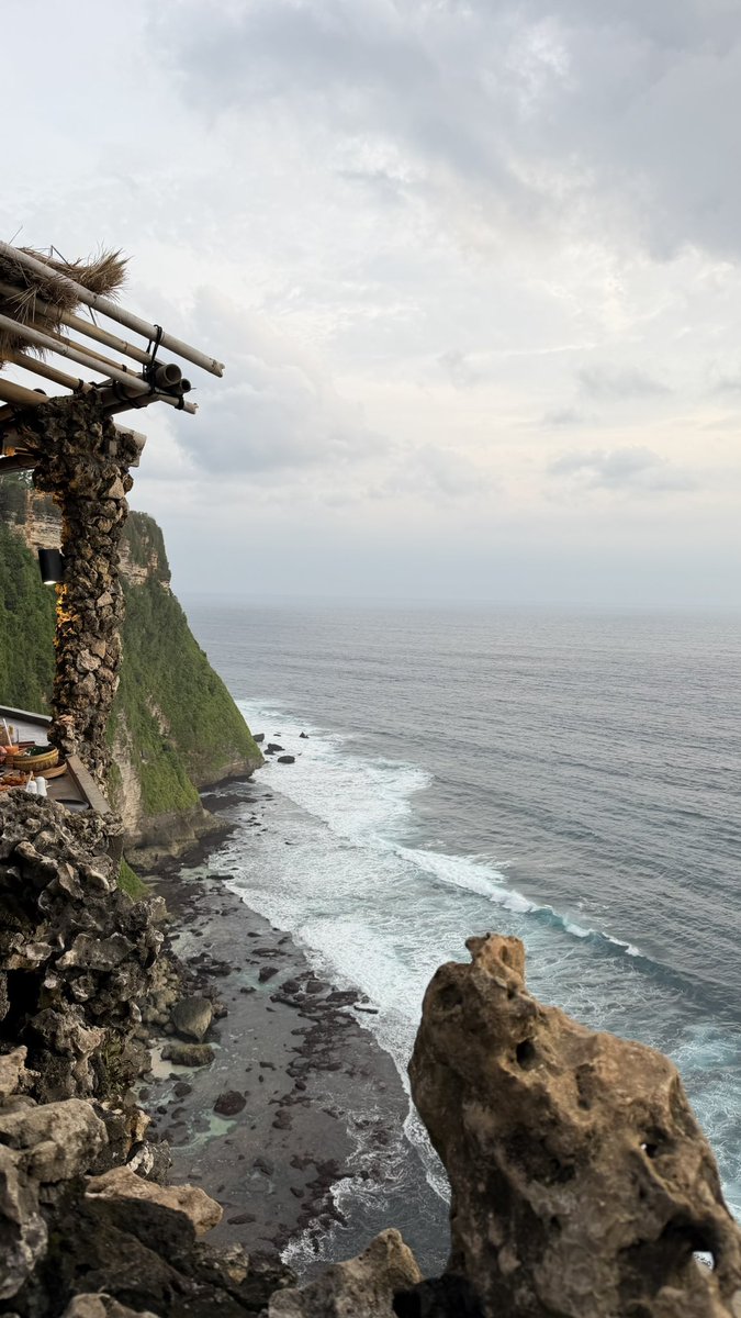 يوسف tweet media