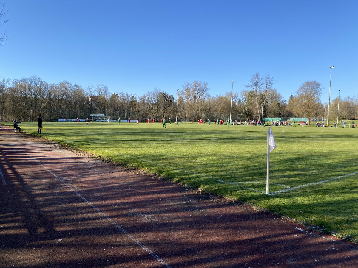 Pahlens Peterle tweet media