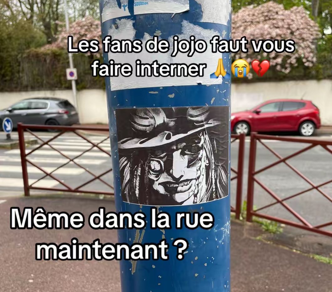 KonoYimeDa's tweet photo. Les fans de JoJo sont les plus investis, non franchement je ne peux que applaudir https://t.co/XxLDUGwLdH