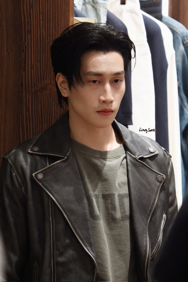 Liang_sssuny tweet media