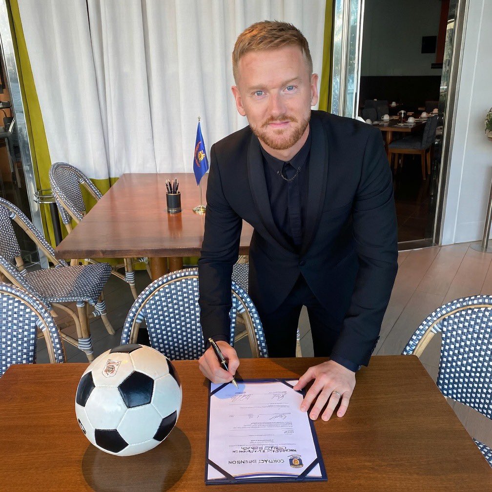 TJ ARMY FC tweet media