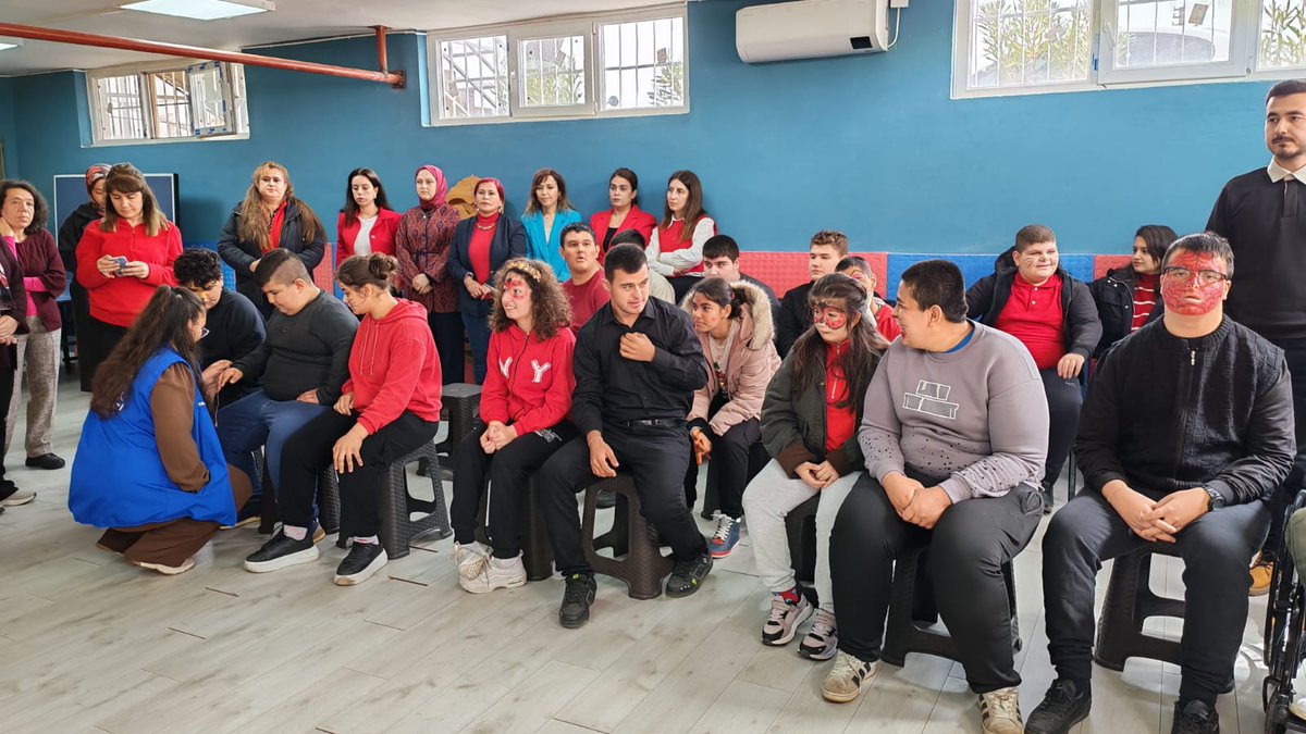 SerikMEM's tweet photo. 📌 Serik Özel Eğitim Uygulama Okulumuzda 2 Nisan Dünya Otizm Farkındalık Günü programı gerçekleştirildi.
📌Programa İlçe Milli Eğitim Müdürümüz, Şube Müdürlerimiz ve misafirlerimiz katıldı.
📌 Programın hazırlanmasında emeği geçen herkese çok teşekkür ederiz.
@tcmeb @ikramekiz https://t.co/3ULXfwsvdY