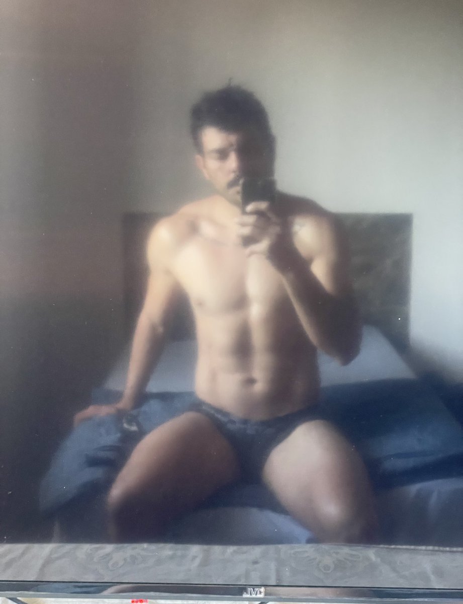 peta420___'s tweet photo. Descubrí que en telegram se puede publicar más cosas que en onlyfans 😈Les dejo el link:  https://t.co/Qbkiqr9U0o https://t.co/0vOGnirYrd