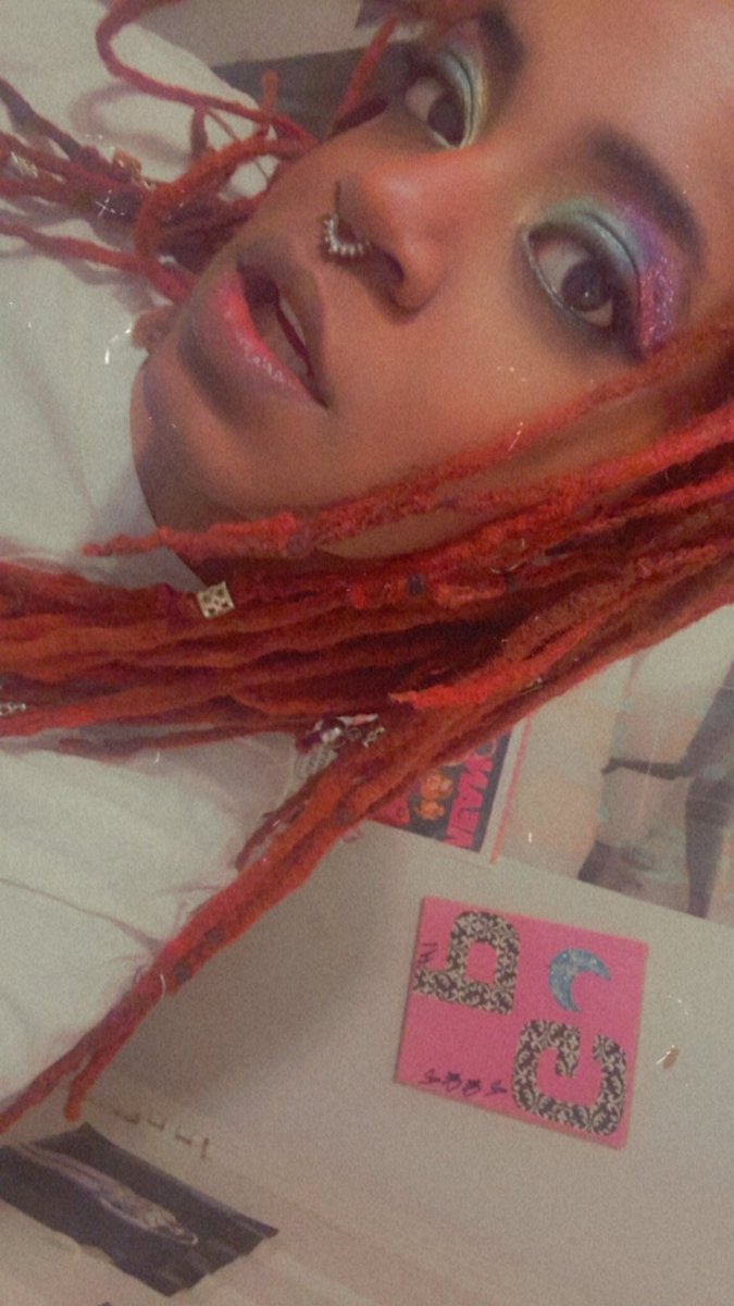 92sturdy's tweet image. Oh ima be a problem today 😝😆👑🙌🏽😁💁🏽‍♀️ #flicks #lookoftheday #gorgeous #colorqueen #explorepage