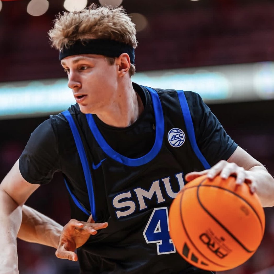 College Basketball Content tweet media