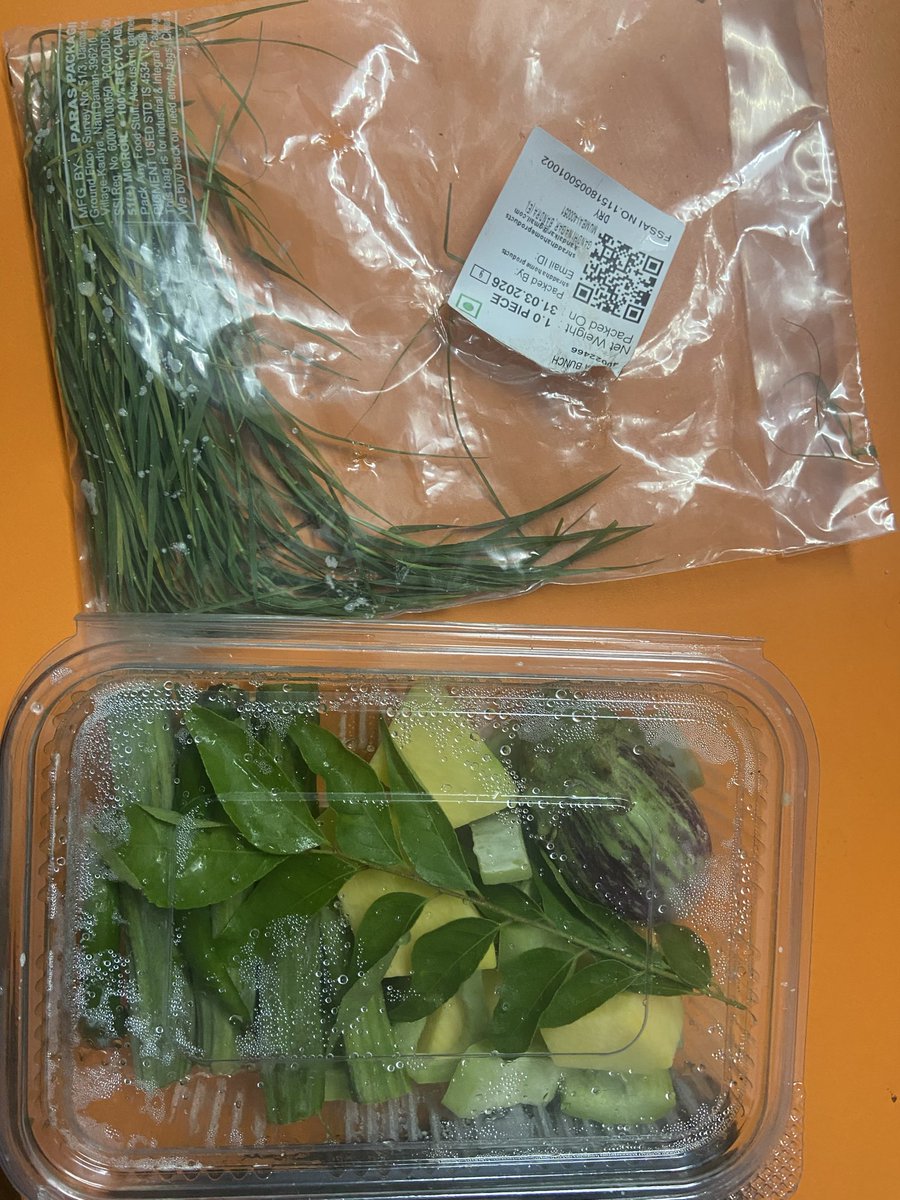 mduchakke's tweet photo. @ZeptoNow @zeptocares order food items for dinner 2 products were send wrong sambar mix instead of pulav mix and Durva instead of thyme ko proper customer support to resolve issue no accountability at all.  your bot even rejected refund atleast replace or mark items not available https://t.co/JFmH3byFJ4