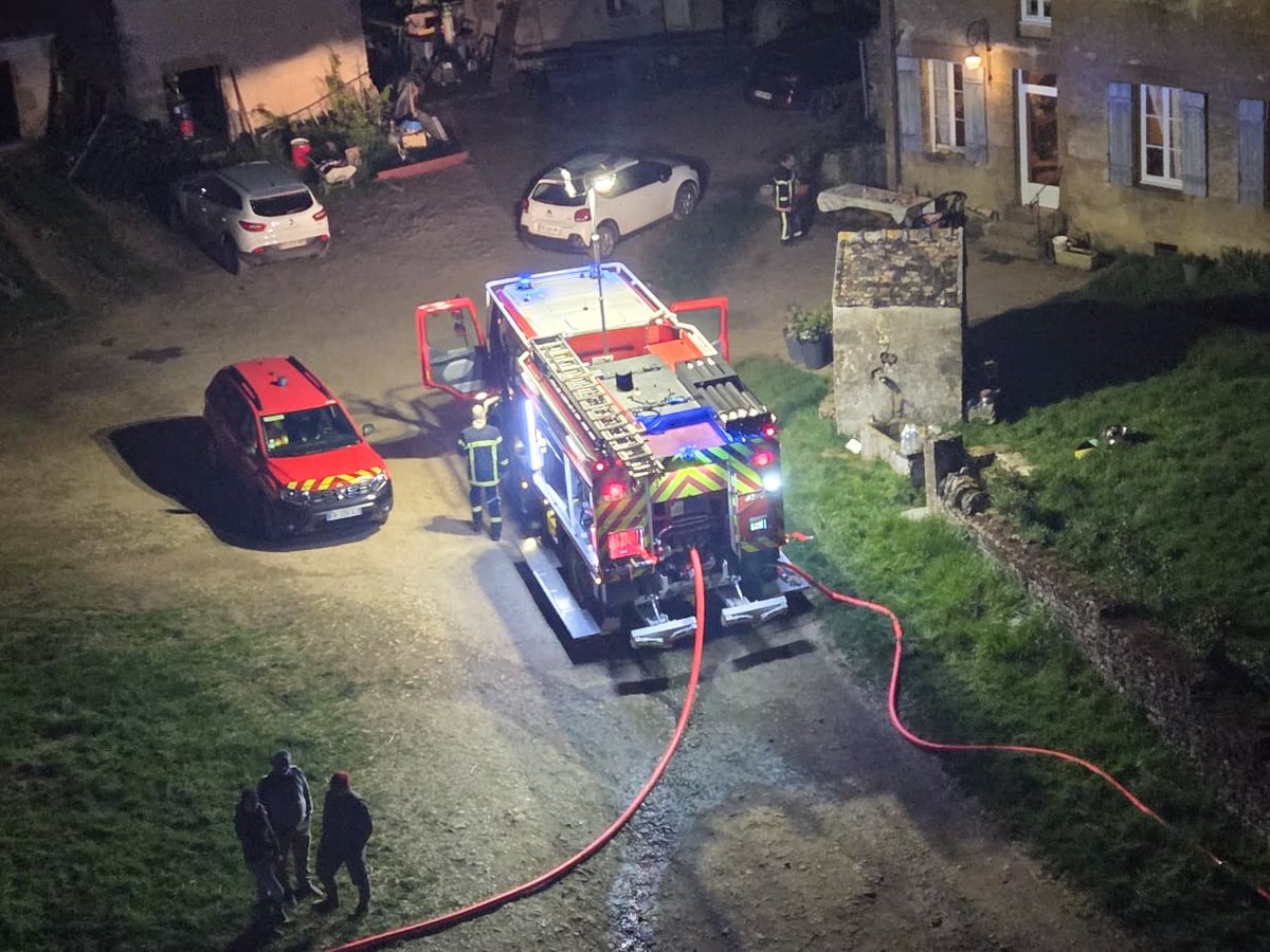 Sapeurs-Pompiers de la Nièvre tweet media