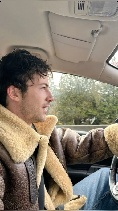 Trevor Askill tweet media