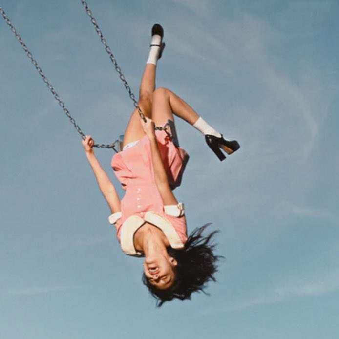 Update Olivia Brasil tweet media