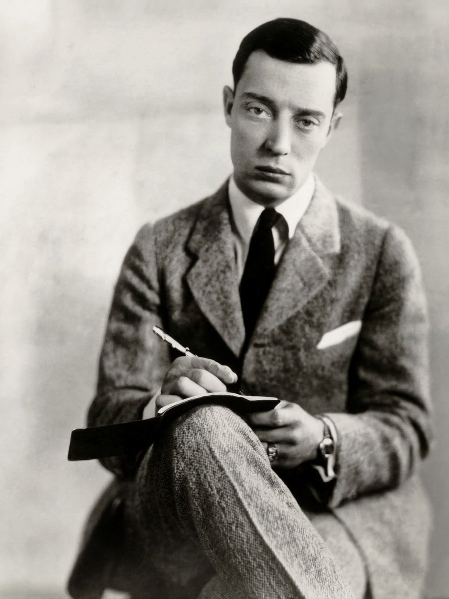 FriendlessGhoul tweet media