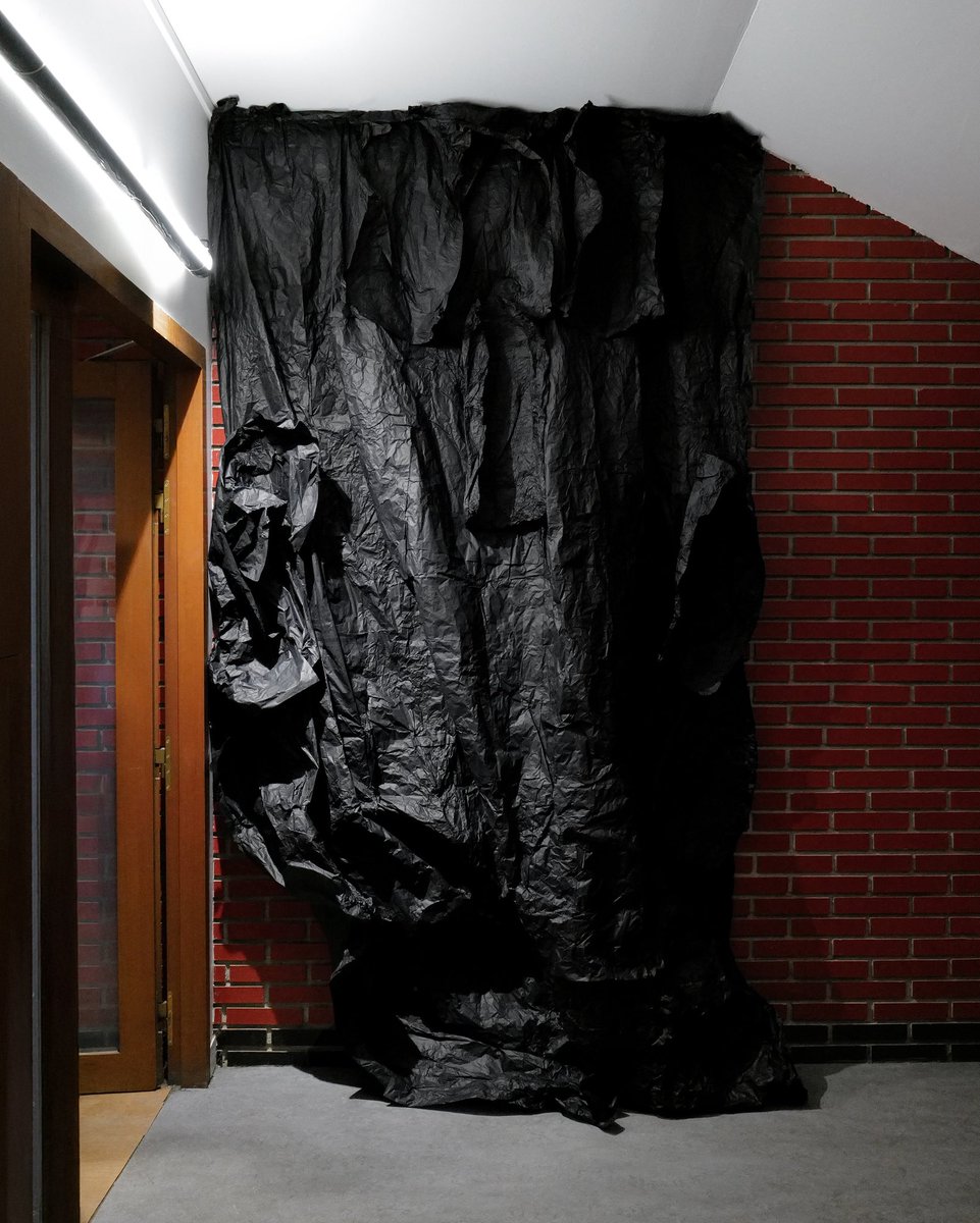 STUDIO JOËL ANDRIANOMEARISOA tweet media