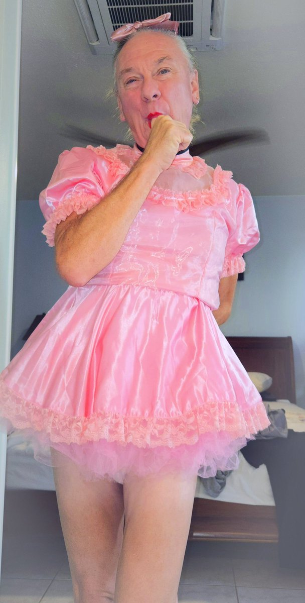 🎀Daisy sissy 🎀 tweet media