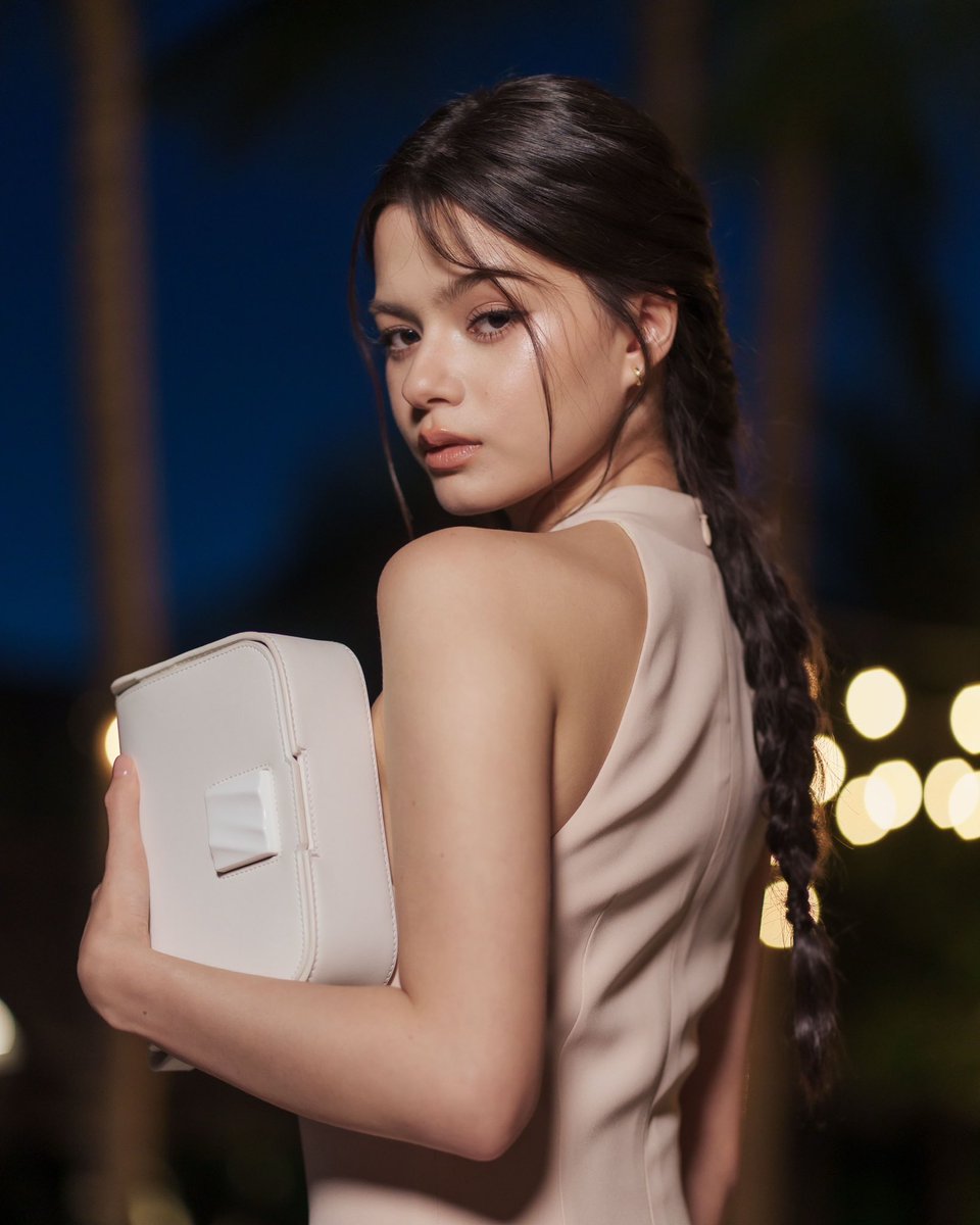 hashtag legend Thailand tweet media