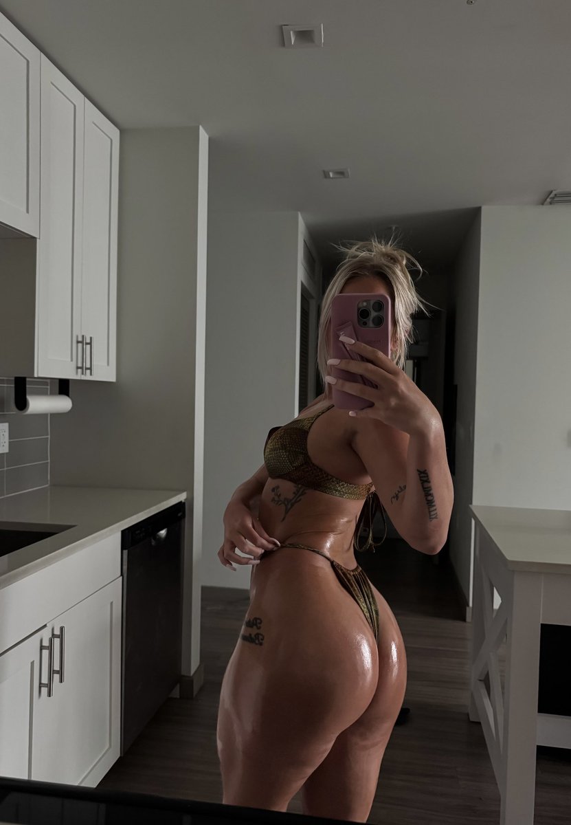 s h e n n a 💛✨🦋 tweet media