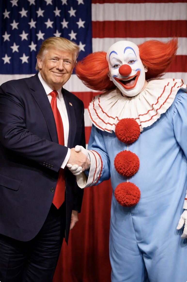 stevensonjoel's tweet photo. Bozo meets The Clown. https://t.co/tH8rQmBBM3