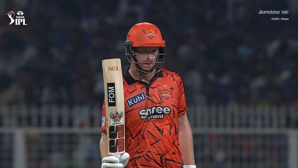 𝐊𝐨𝐡𝐥𝐢𝐧𝐚𝐭!𝟎𝐧_👑🚩 tweet media