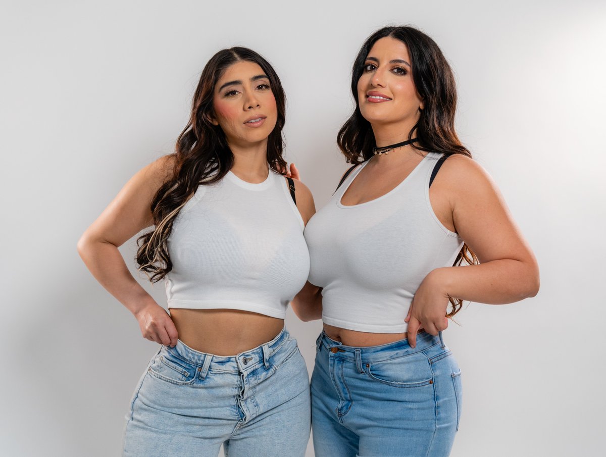 TheSarahArabic's tweet photo. Should we film another collab?

@violetsaucy 

https://t.co/BQU4rfzr6f https://t.co/ZZNkfdkNxJ