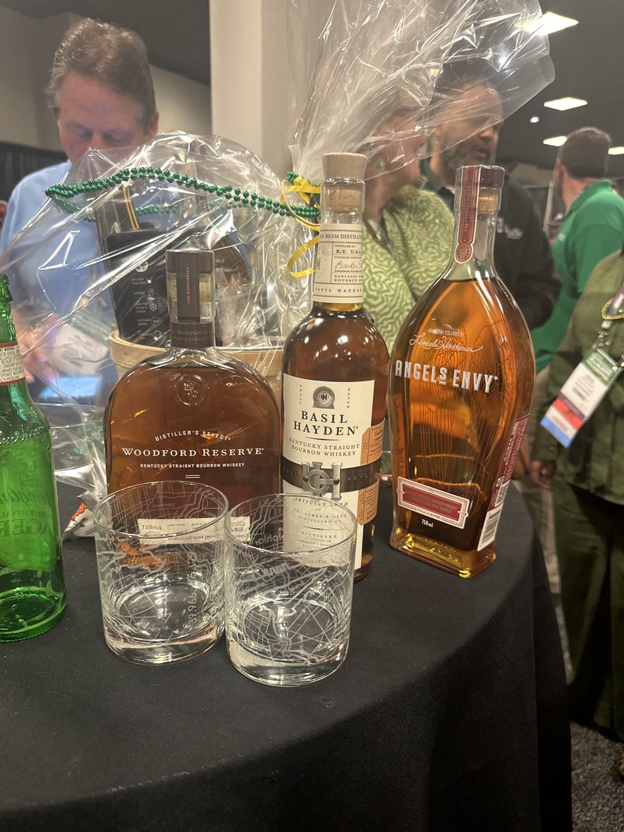 Scully Company tweet media