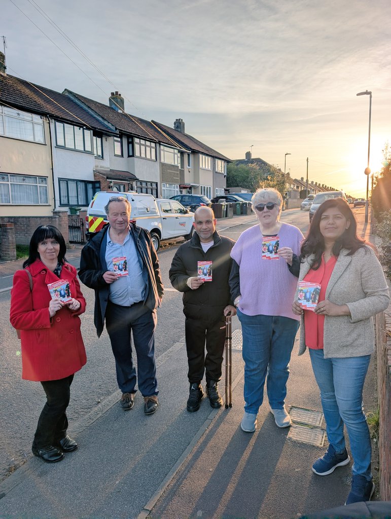 Ajanta Deb Roy tweet media