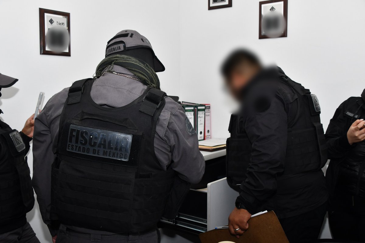 Eco_1_LVM tweet media