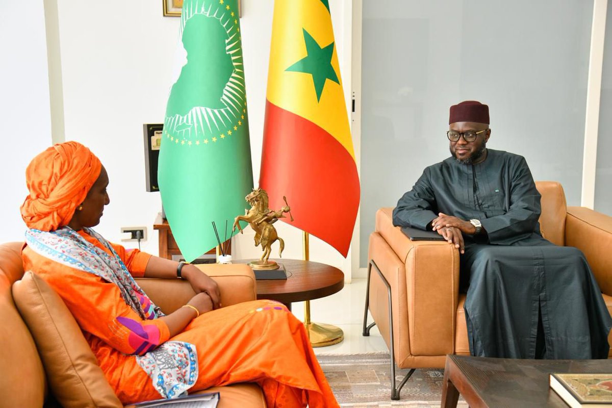 Assemblée nationale du Sénégal tweet media