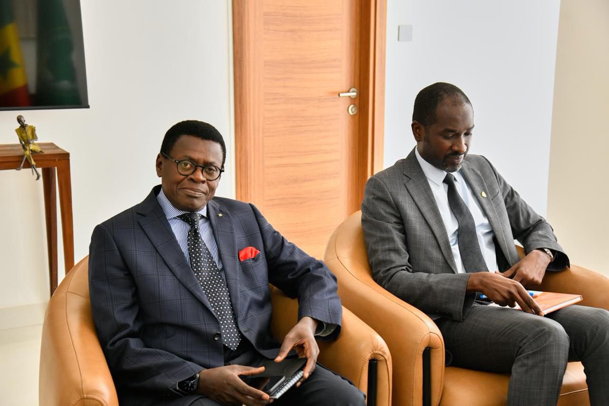 Assemblée nationale du Sénégal tweet media